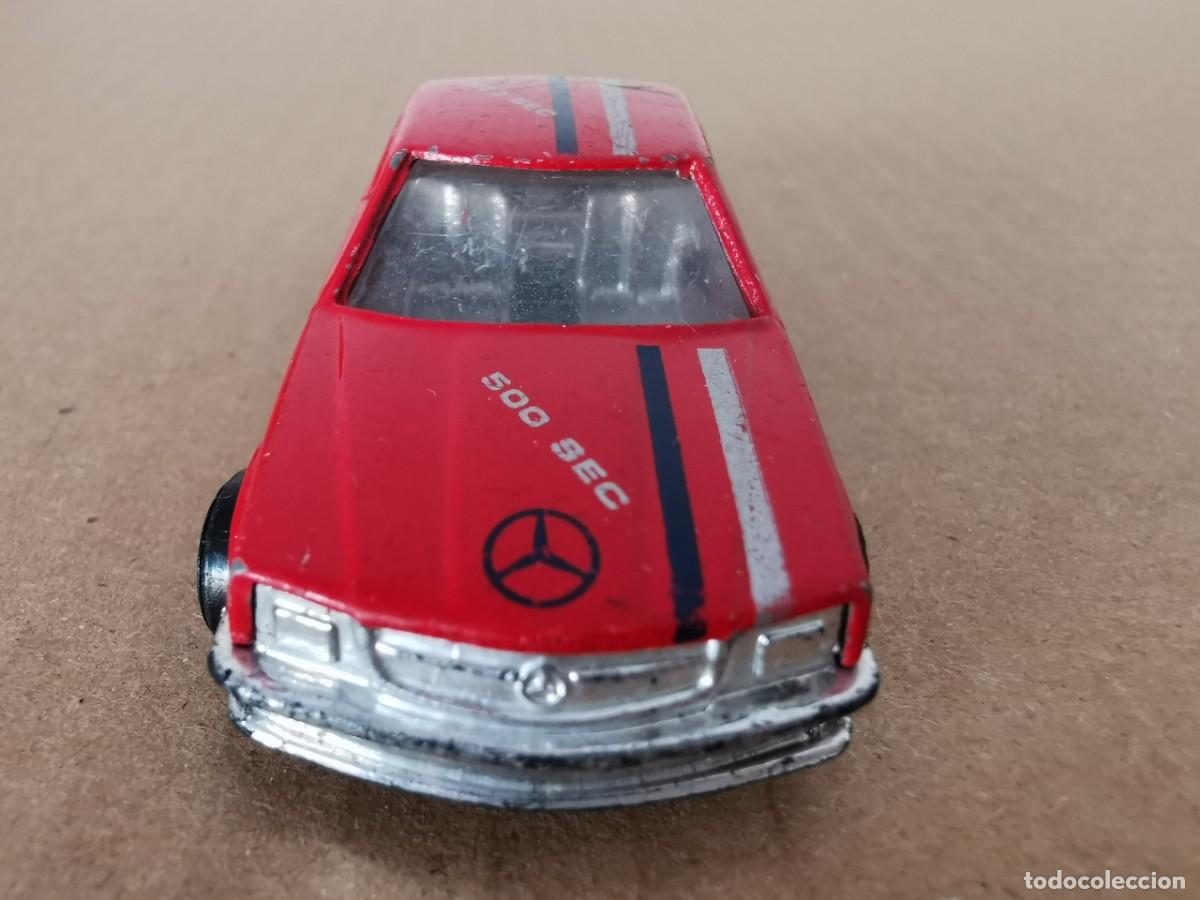 Coches a escala: Mercedes Benz 500 SEC 1/64 - Foto 2