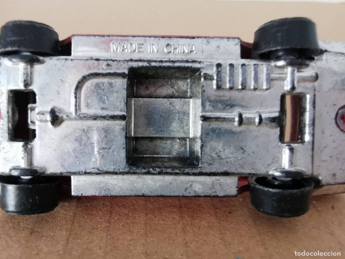 Coches a escala: Mercedes Benz 500 SEC 1/64 - Foto 5