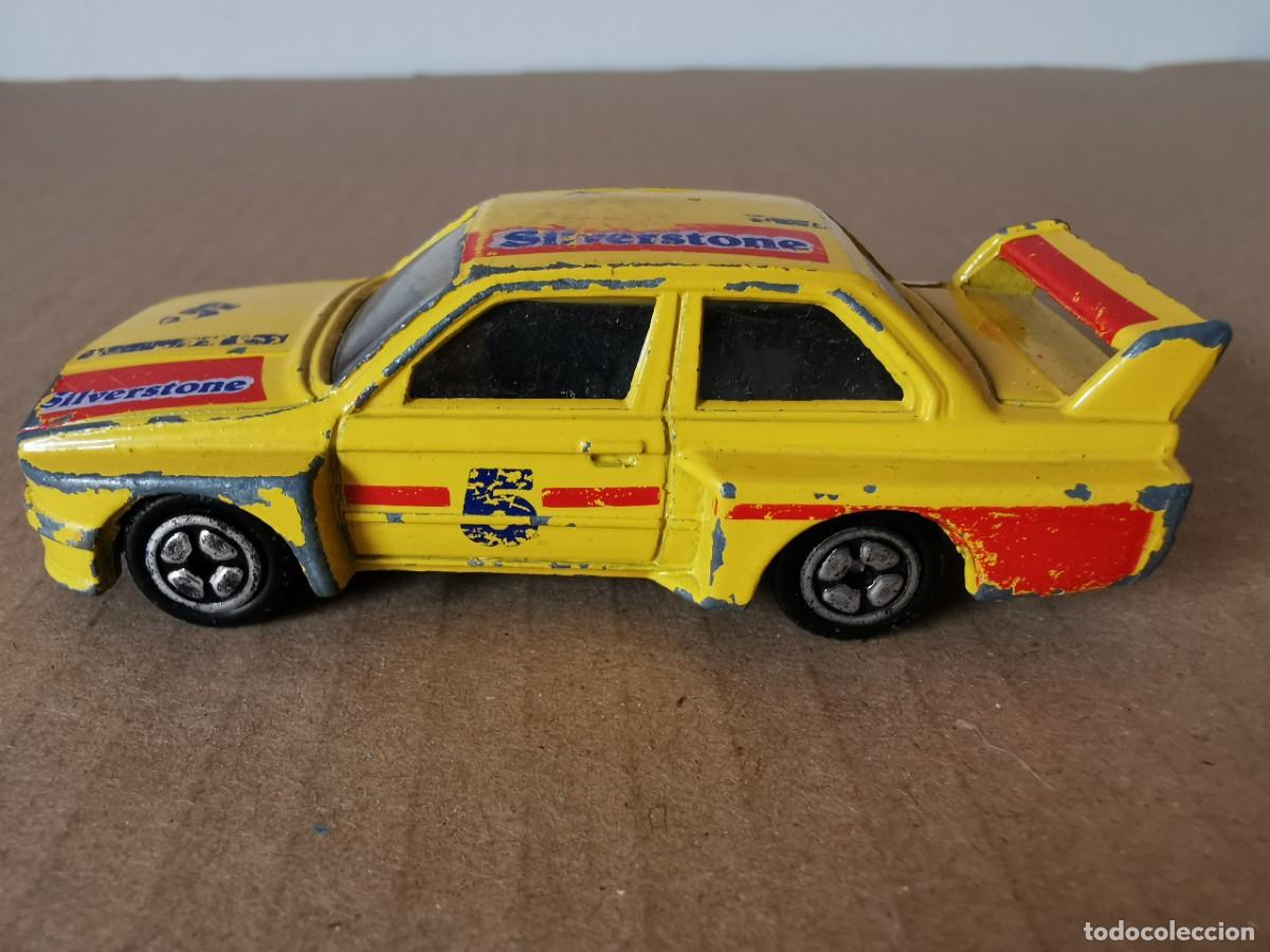 Coches a escala: BMW M3 E30 Corgi 1/64 - Foto 3