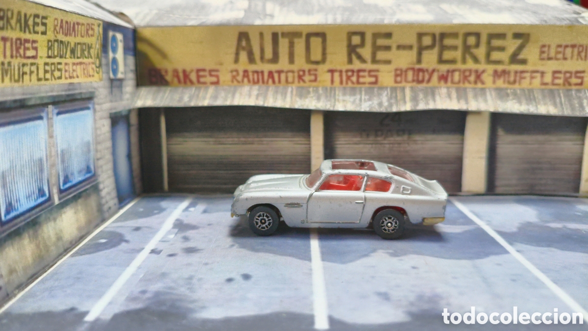 Coches a escala: CORGI - Aston Martin DB6 - Foto 3