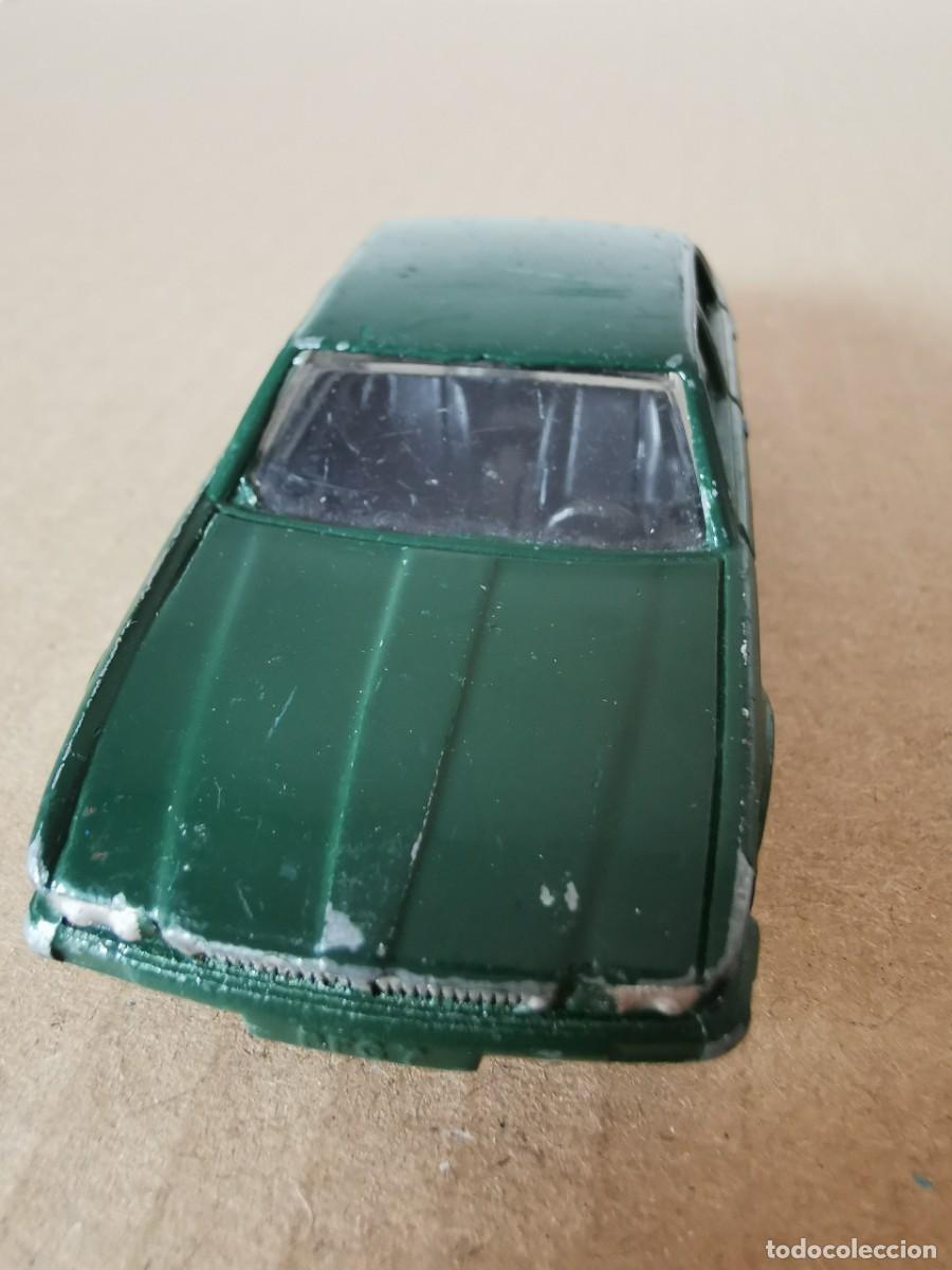Coches a escala: Jaguar XJ BFG7 Corgi 1/64 - Foto 2