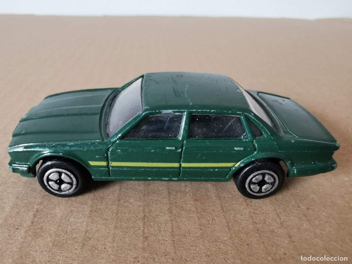 Coches a escala: Jaguar XJ BFG7 Corgi 1/64 - Foto 3
