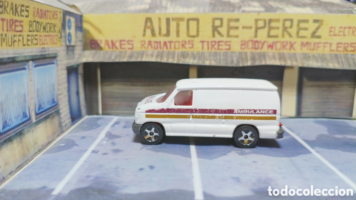 Coches a escala: MAJORETTE - Ford Econoline - Foto 3