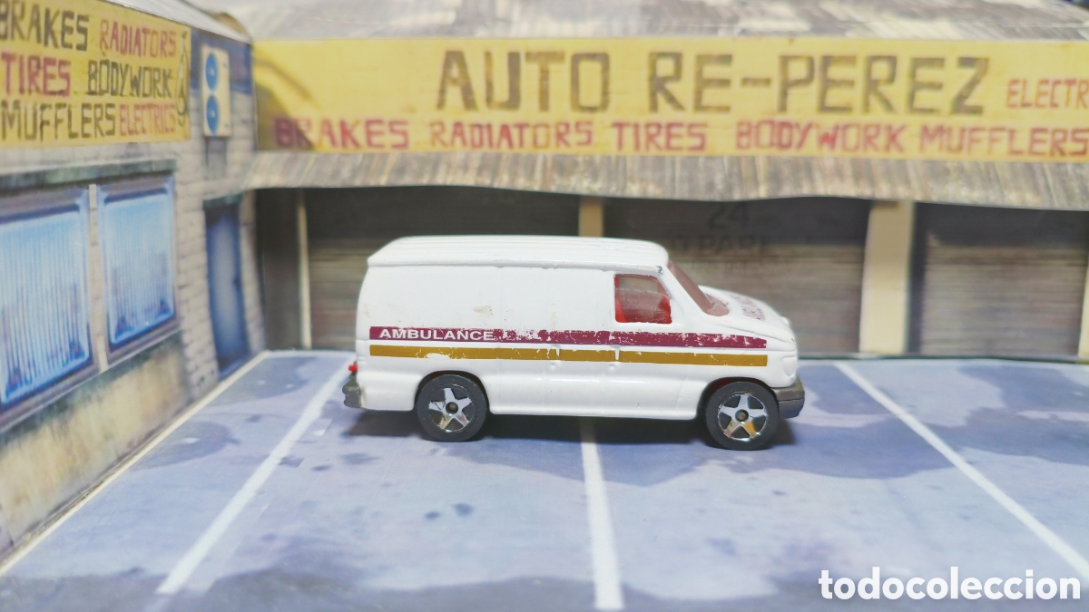 Coches a escala: MAJORETTE - Ford Econoline - Foto 4