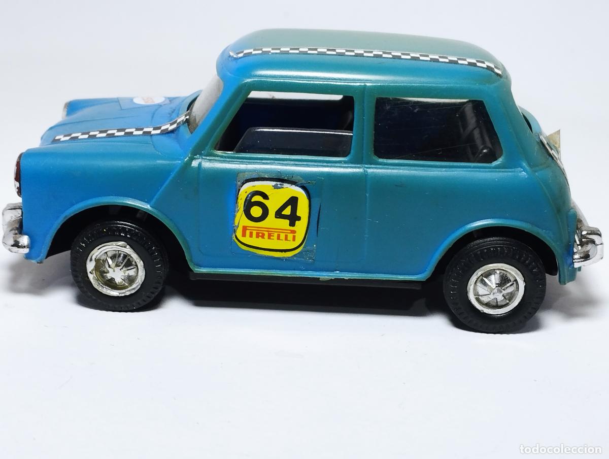 Coches a escala: AUSTIN MINI COOPER RALLYE DE GOZAN 1,32 - Foto 4