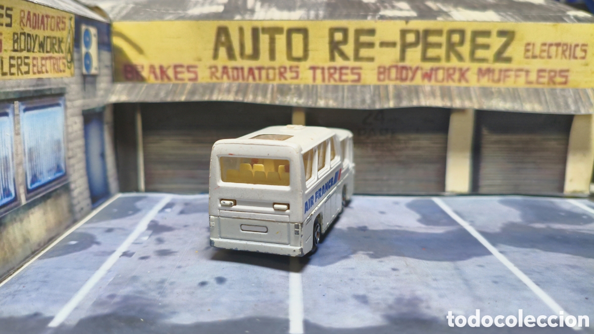 Coches a escala: MAJORETTE -- Minibus - Foto 2