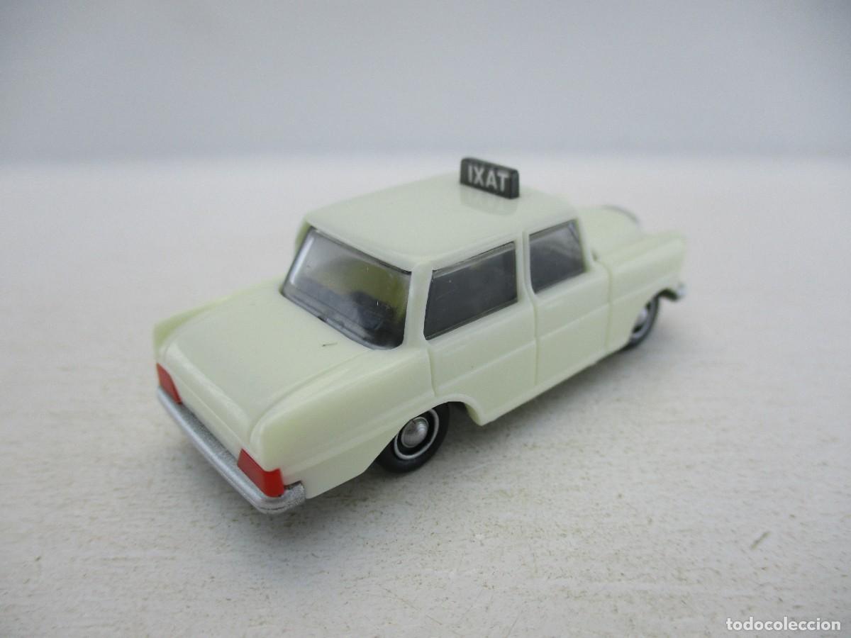 Coches a escala: COCHE ESCALA 1:87 REF A13 - Foto 2