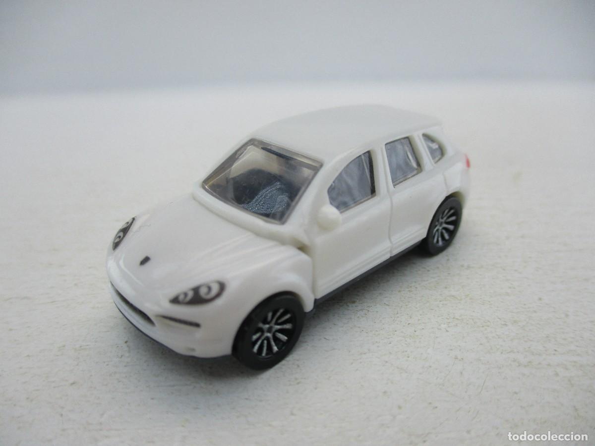 Coches a escala: COCHE ESCALA 1:87 REF A13 - Foto 1