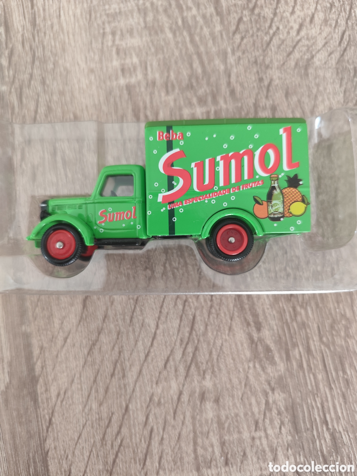 Coches a escala: Furgoneta CORGI Sumol, totalmente nuevo - Foto 1