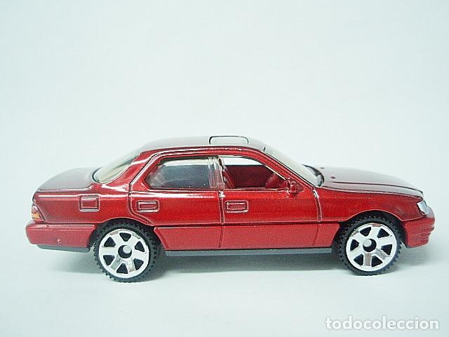 Coches a escala: MATCHBOX MB1229 D * 29 LEXUS LS 400 DEL 1994 - Foto 2