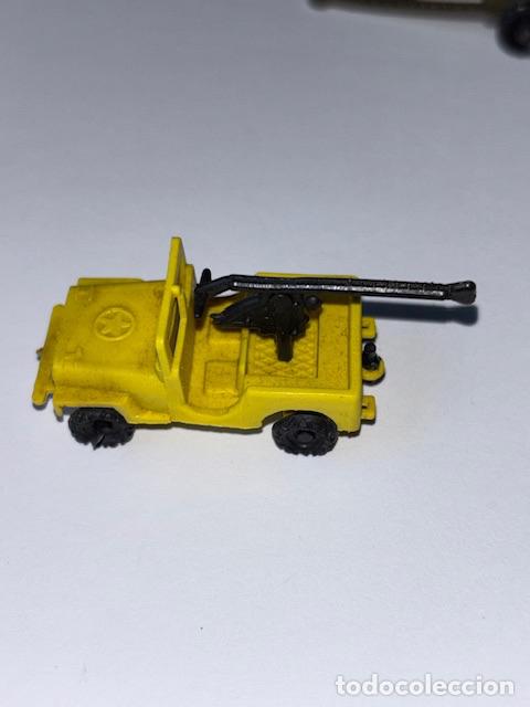 Coches a escala: JEEP CON CA&Ntilde;ON DE PLASTICO - Foto 4