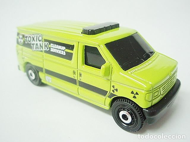 Coches a escala: MATCHBOX MB444 R C * 44 FORD E250 PANEL VAN WITH ROOF LIGHT - Foto 3