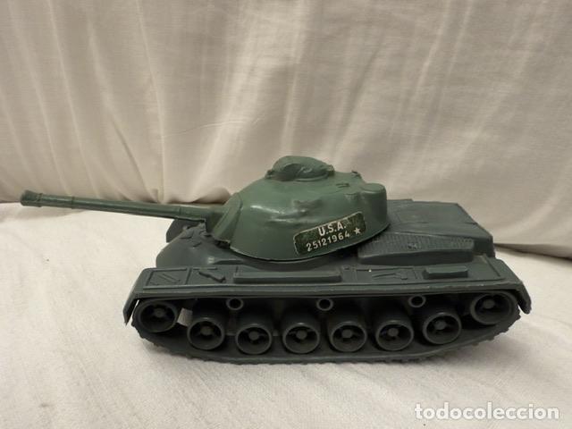 Coches a escala: TANQUE MILITAR DE PL&Aacute;STICO - 16 CM X 7 CM - Foto 2