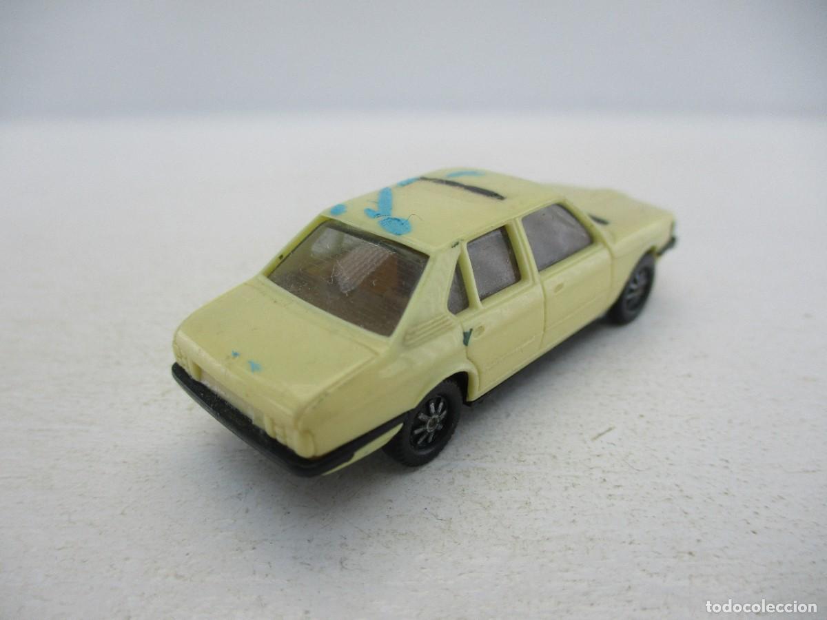 Coches a escala: COCHE ESCALA 1:87 REF B14 - Foto 2