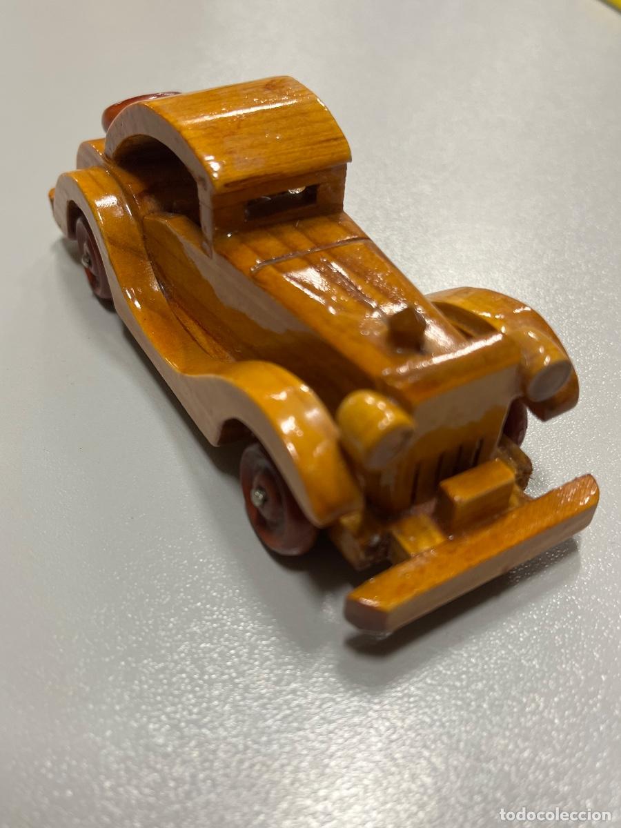 Coches a escala: Coche de madera Massimo Dutti - Foto 1