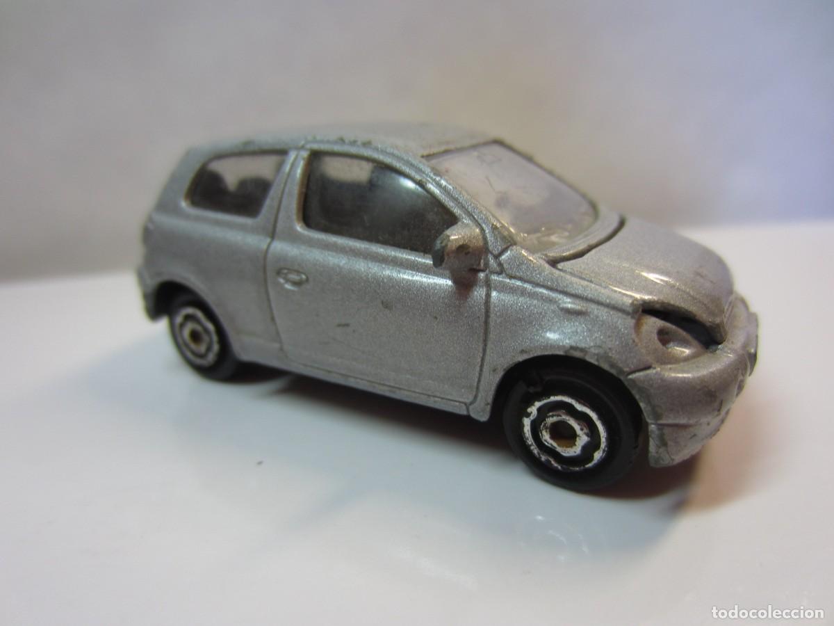Coches a escala: Toyota Yaris (Majorette Ref 254B) - Foto 3