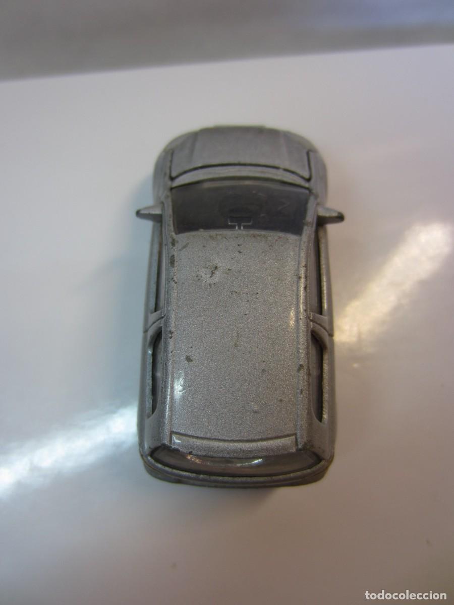 Coches a escala: Toyota Yaris (Majorette Ref 254B) - Foto 7