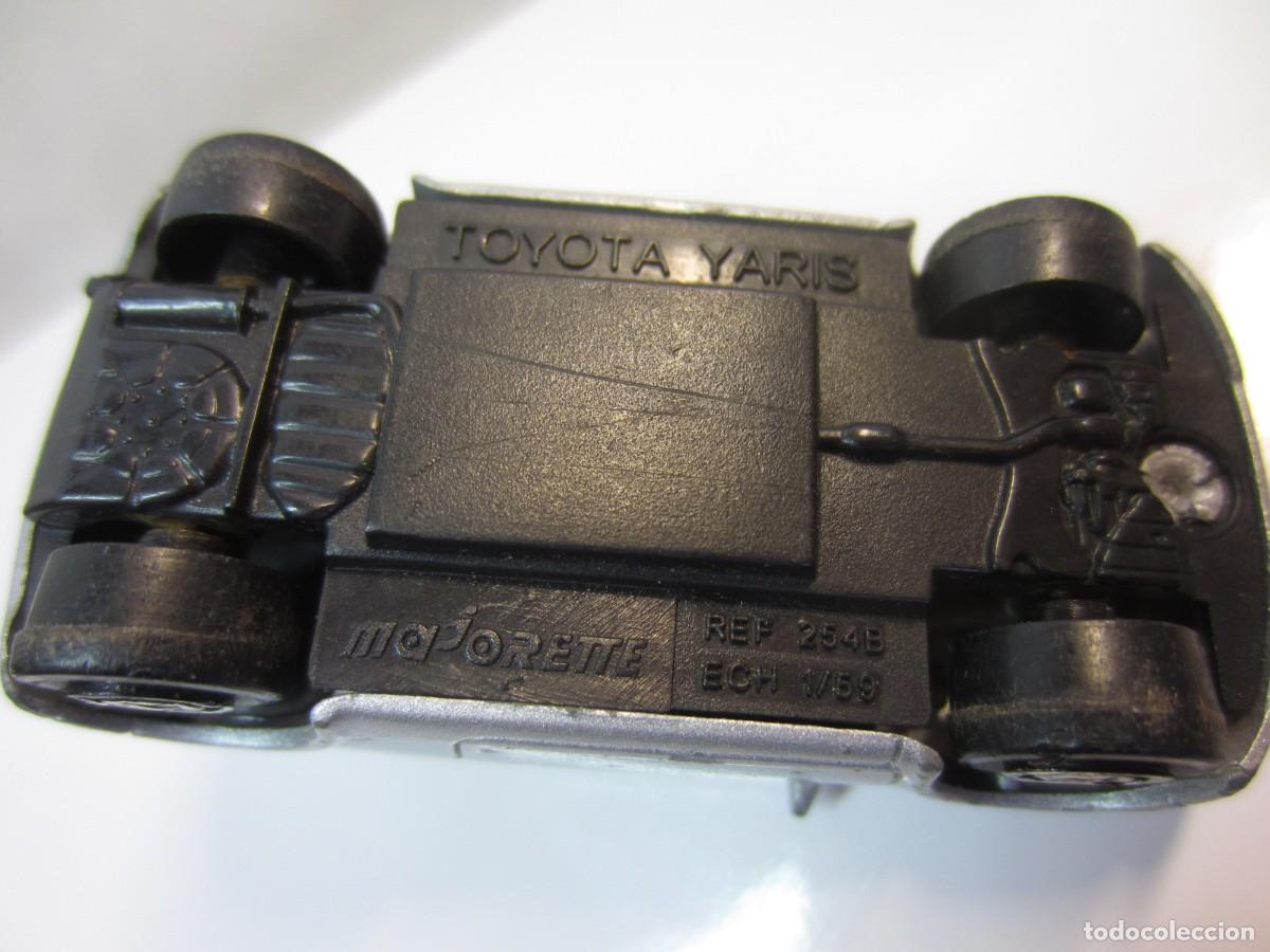 Coches a escala: Toyota Yaris (Majorette Ref 254B) - Foto 9