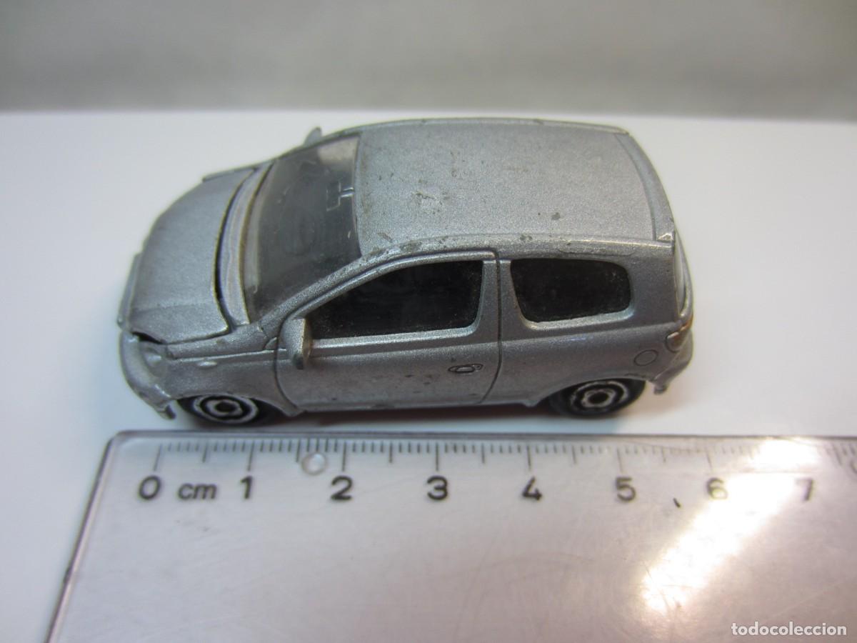 Coches a escala: Toyota Yaris (Majorette Ref 254B) - Foto 11