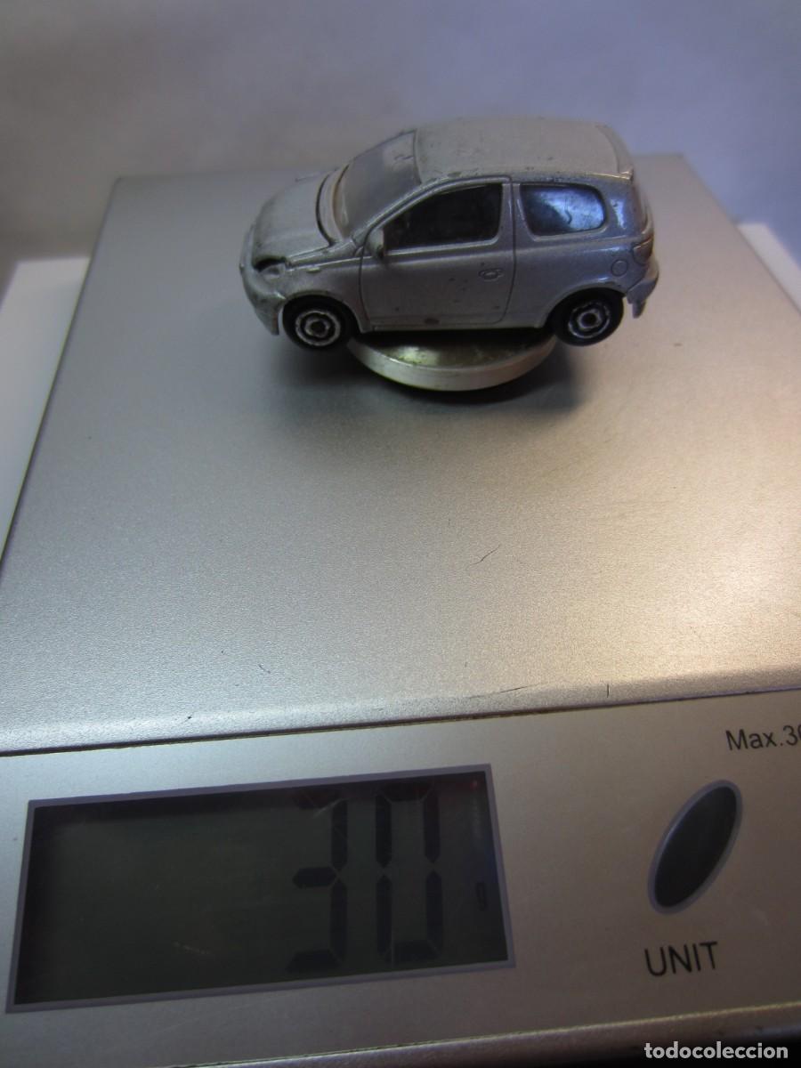 Coches a escala: Toyota Yaris (Majorette Ref 254B) - Foto 12