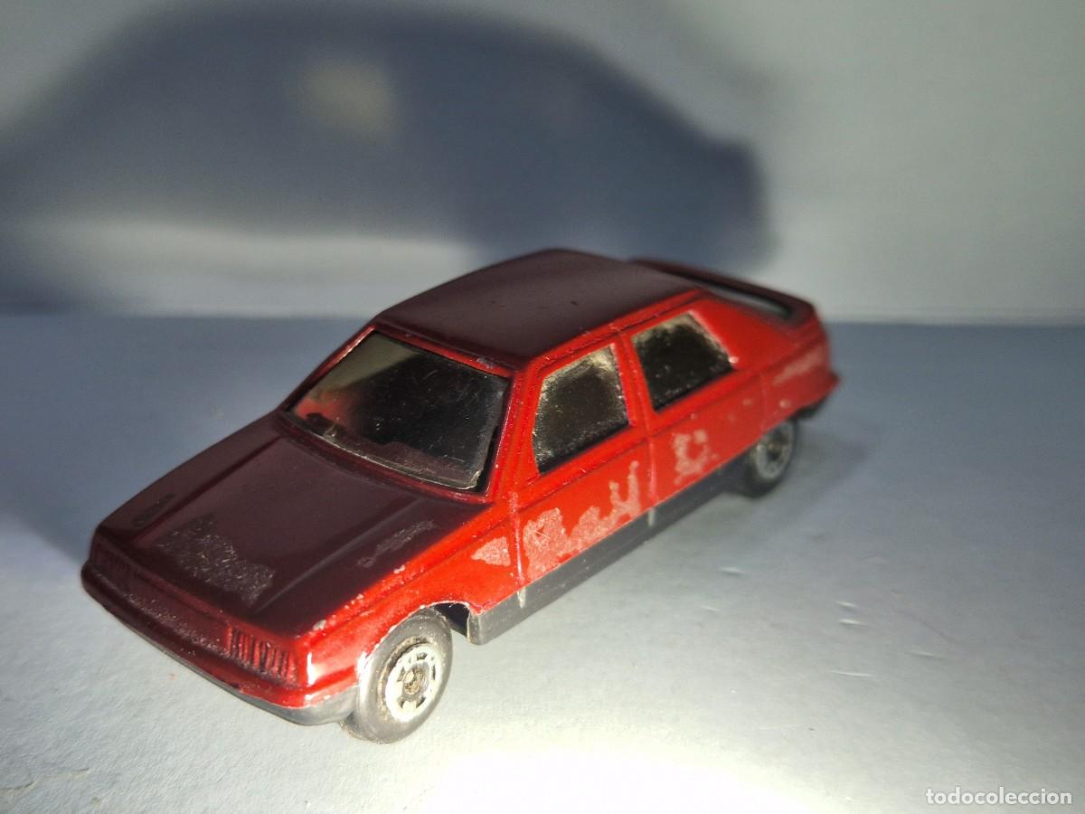 Coches a escala: COCHE RENAULT 11 DE MIRA - Foto 2