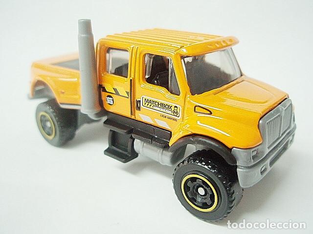 Coches a escala: MATCHBOX MB986 A * 86 INTERNATIONAL CXT - Foto 2