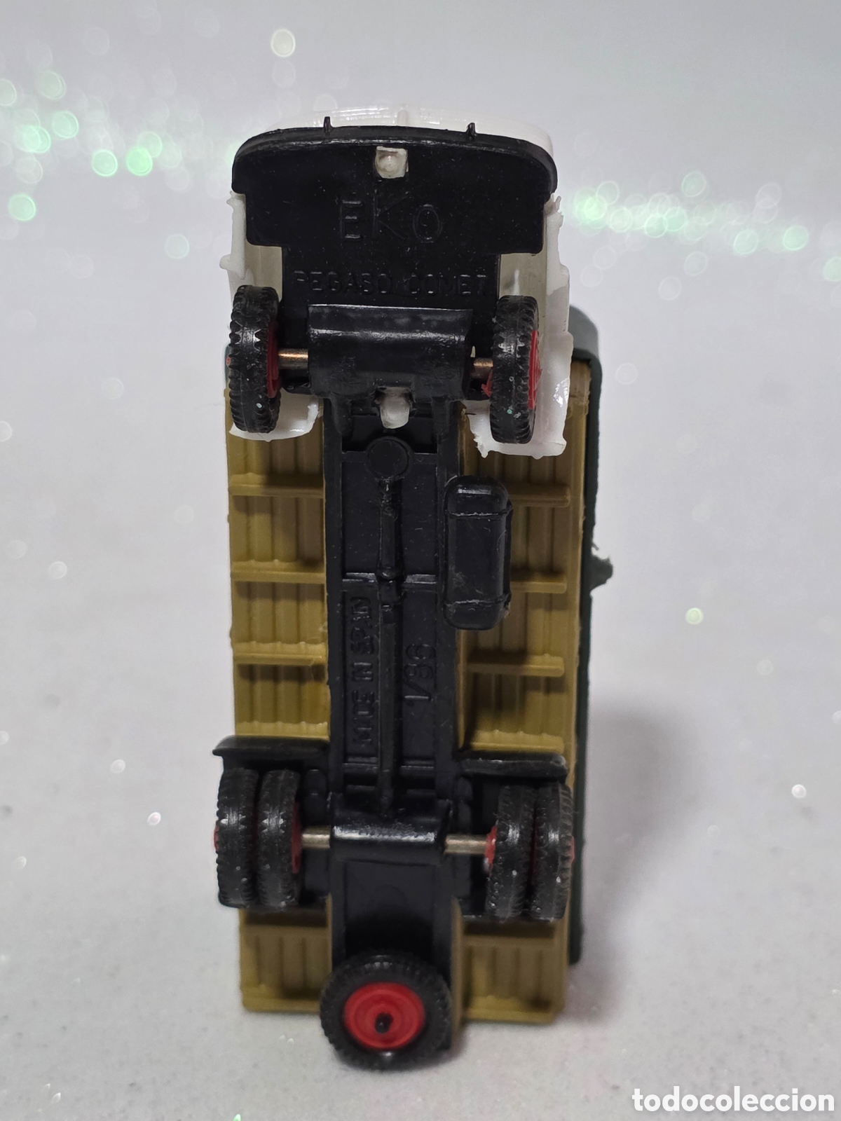 Coches a escala: Pegaso comet Eko 1/86 perfecto - Foto 4