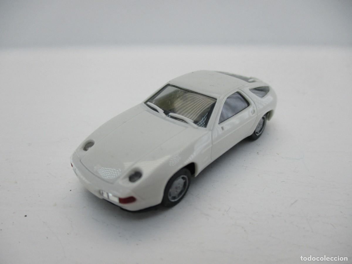 Coches a escala: COCHE ESCALA 1:87 REF B16 - Foto 1