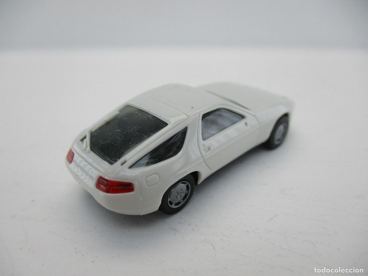 Coches a escala: COCHE ESCALA 1:87 REF B16 - Foto 2