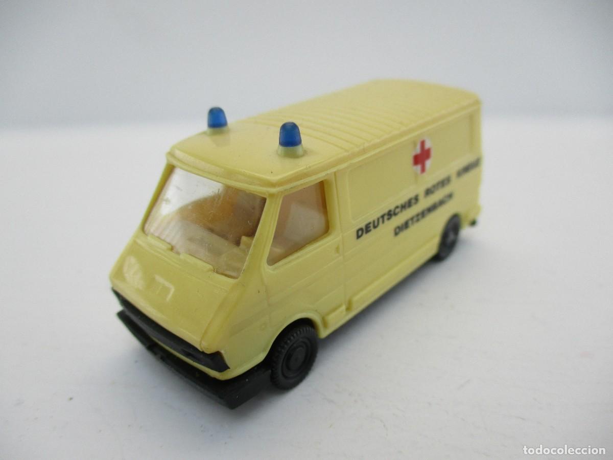 Coches a escala: COCHE ESCALA 1:87 REF B16 - Foto 1