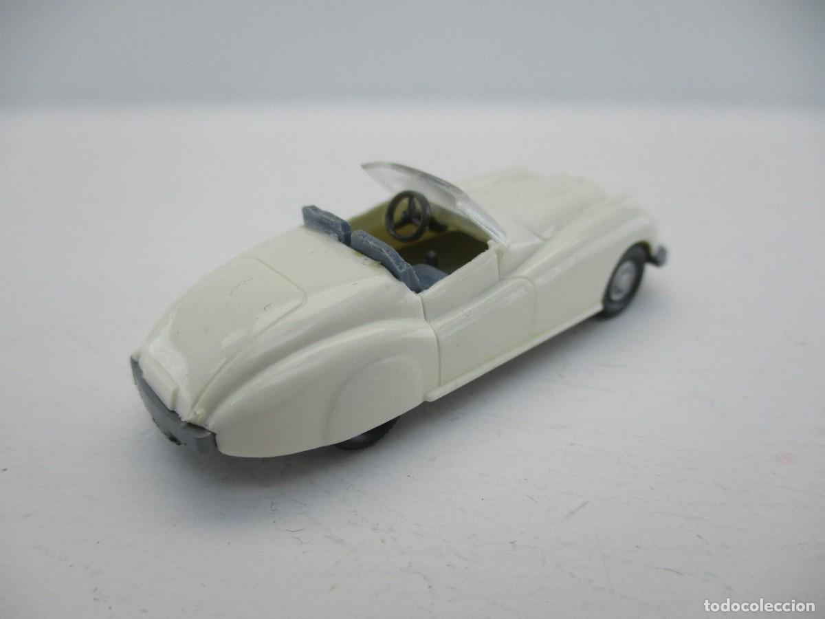 Coches a escala: COCHE ESCALA 1:87 REF B16 - Foto 2