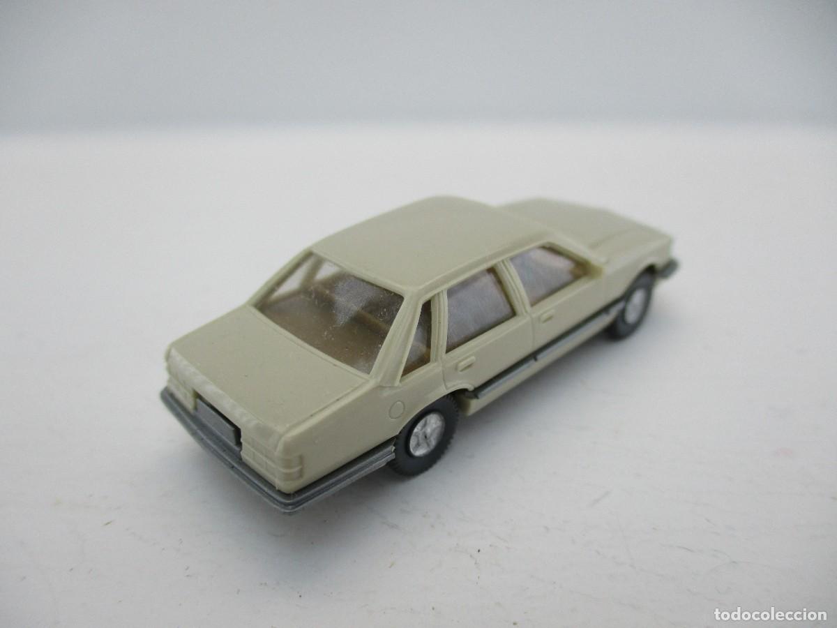 Coches a escala: COCHE ESCALA 1:87 REF B16 - Foto 2
