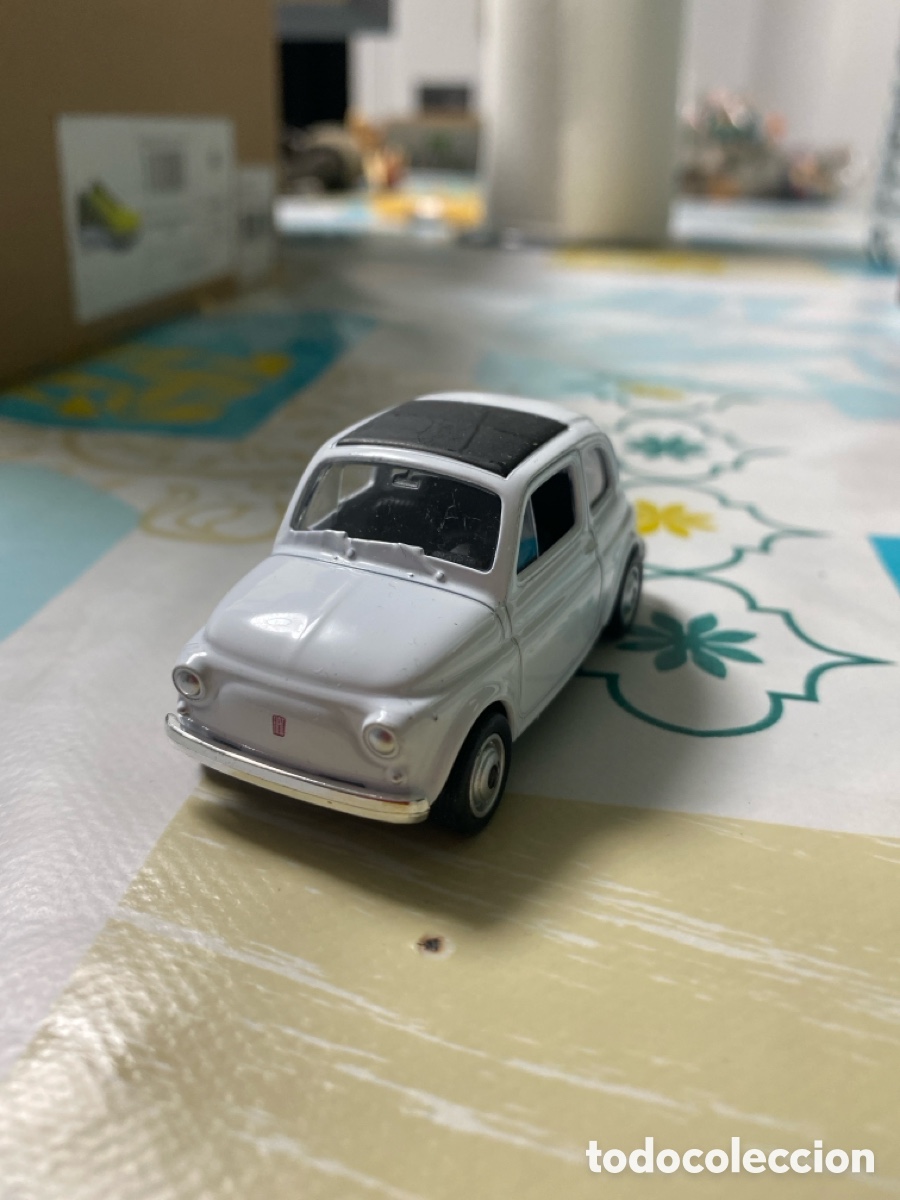 Coches a escala: Coche Fiat Nuova 500 escala 1:60 marca Welly