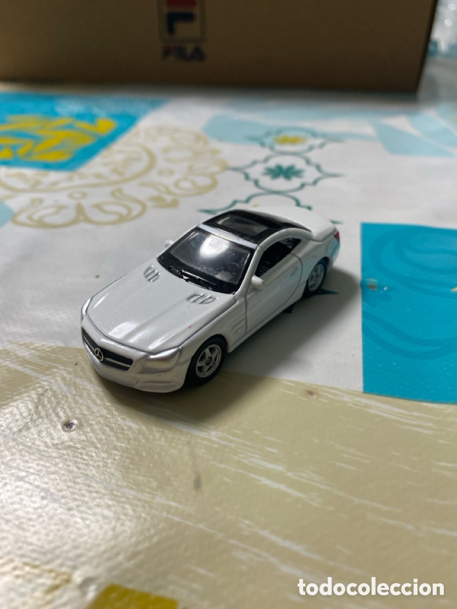 Coches a escala: Coche Mercedes Benz SL 500 escala 1/60 marca Welly