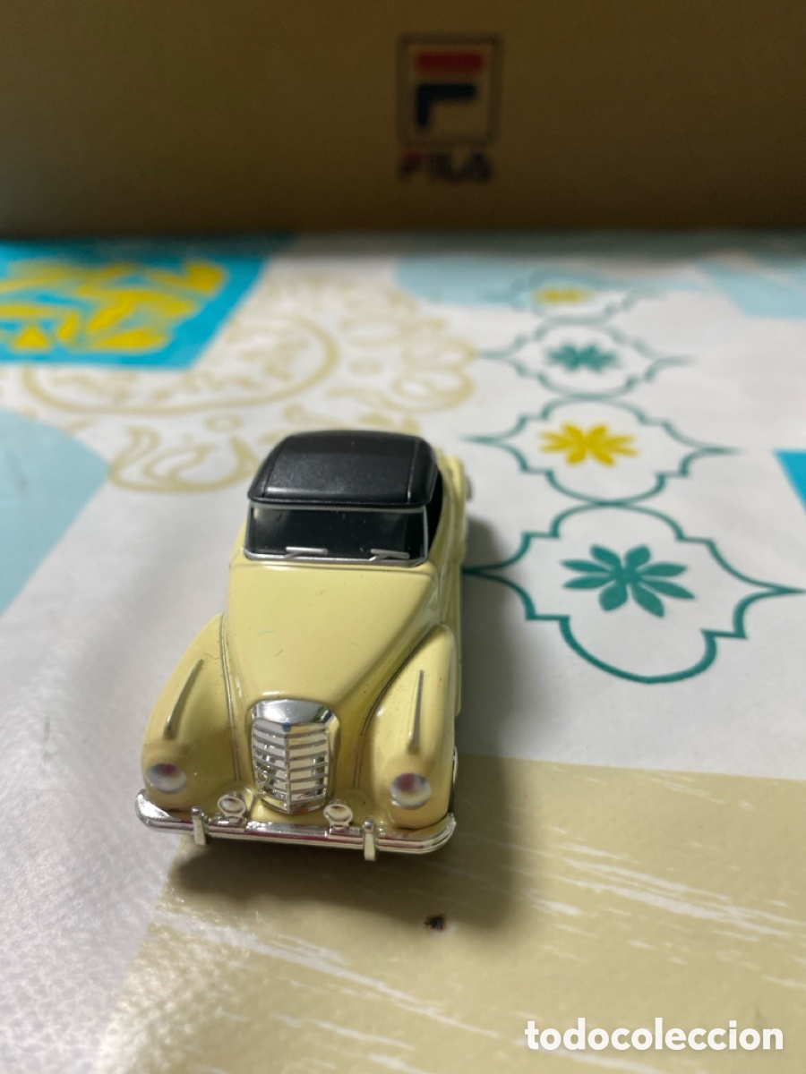Coches a escala: Coche Mercedes Benz 300S escala 1:60 marca Welly