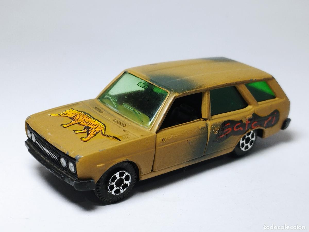 Coches a escala: SEAT 131 FAMILIAR SAFARI DE PILEN 1,64 CAR IN CHIC 1&ordf; SERIE CHASIS METAL