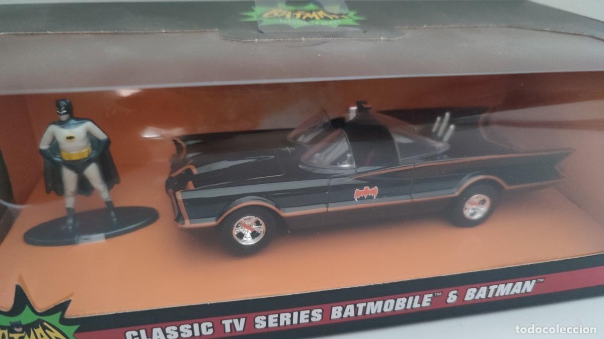 Coches a escala: Batmovil cl&aacute;sico - Batman 1966 (1:32) - Foto 4