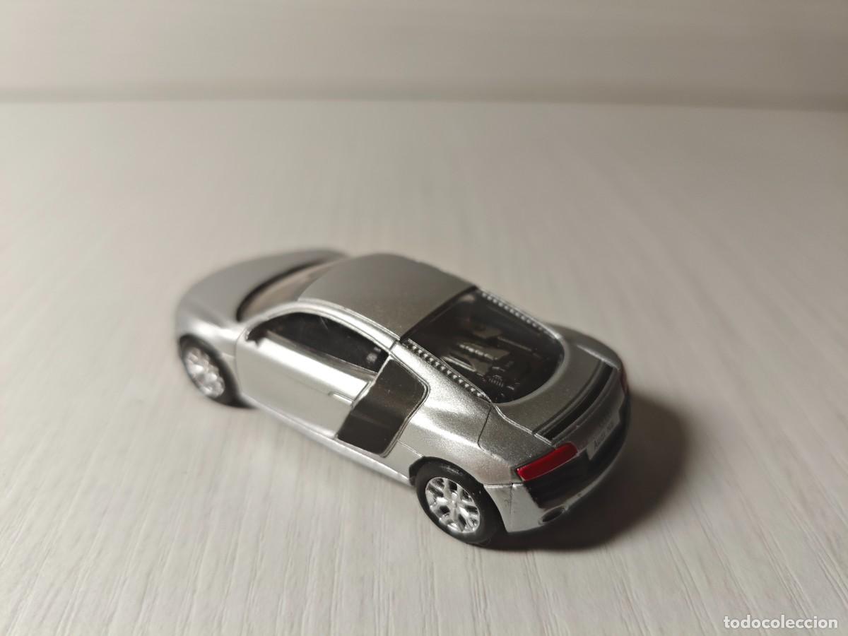 Coches a escala: Audi R8 de RMZ a escala 1/64 - Foto 2