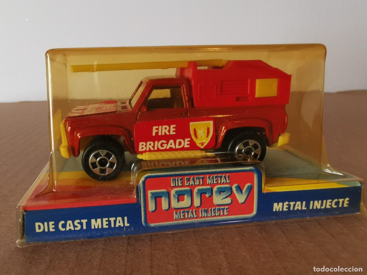 Coches a escala: Fire Brigade Norev 1/64 - Foto 3