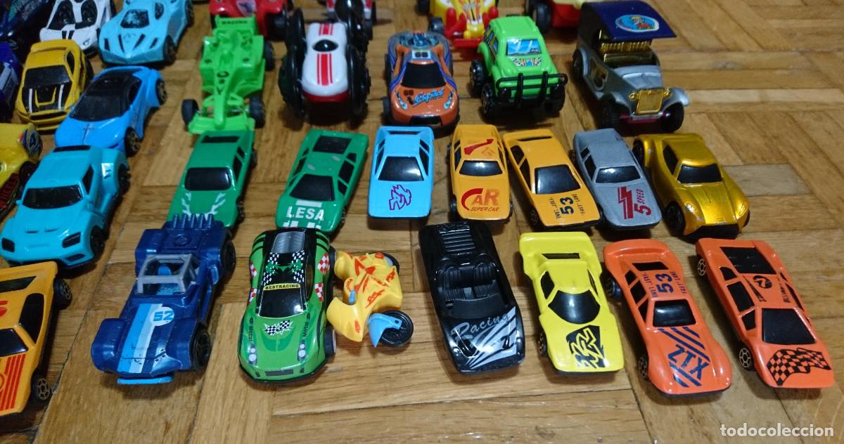 Coches a escala: LOTE DE COCHES Y VEHICULOS VARIADOS - Foto 4