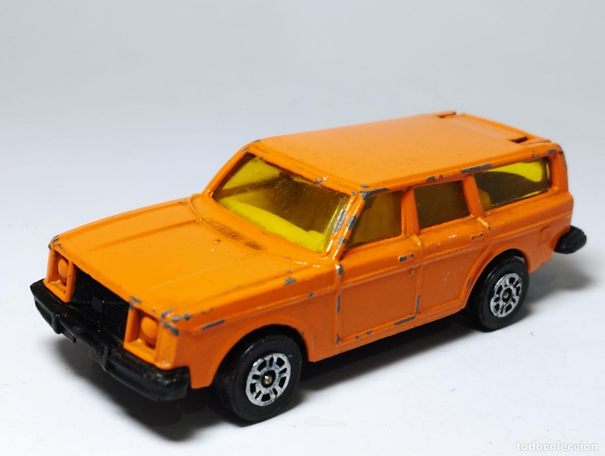 Auto in scala: ANTIGUO VOLVO 245 VAN BREAK DE CORGI JUNIORS 1,64