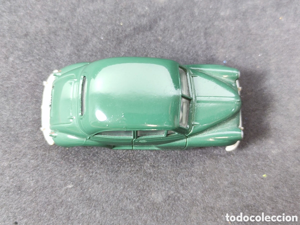 Coches a escala: Morris Minor 1000 de Corgi England - Foto 5