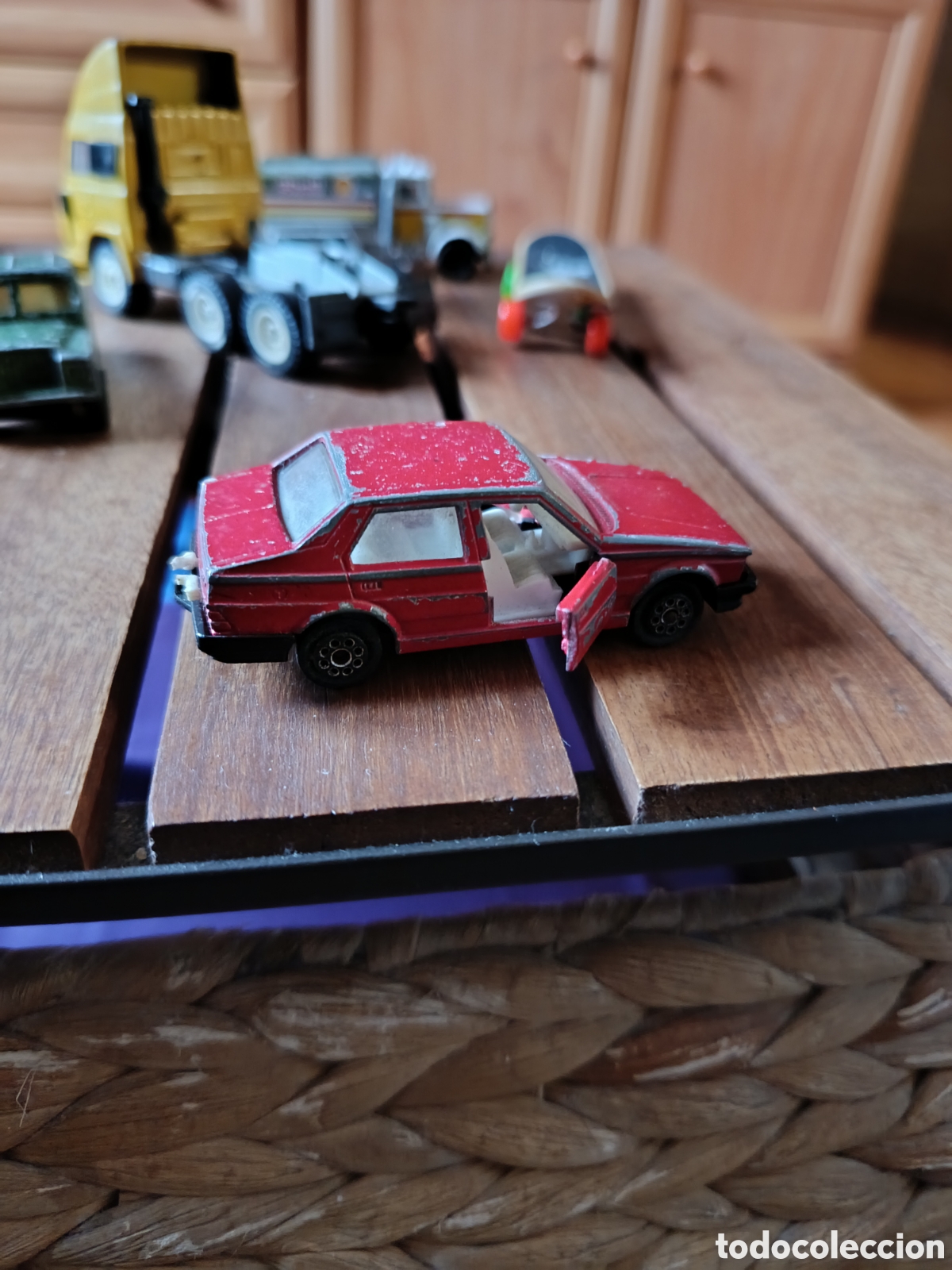 Coches a escala: Alfa romeo 75 en miniatura - Foto 3