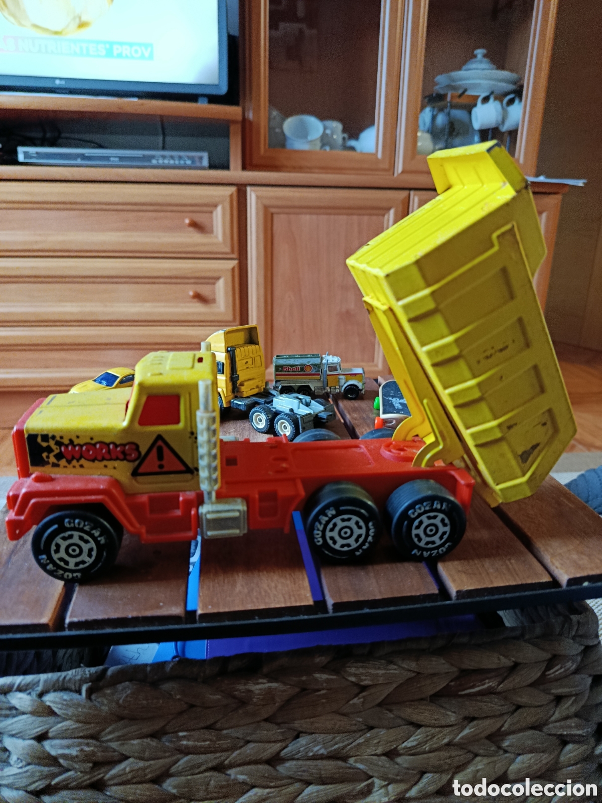 Coches a escala: Cami&oacute;n marca gozan amarillo - Foto 4