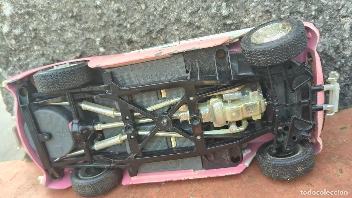 Coches a escala: Corvette 1957 burago 25 cm - Foto 2