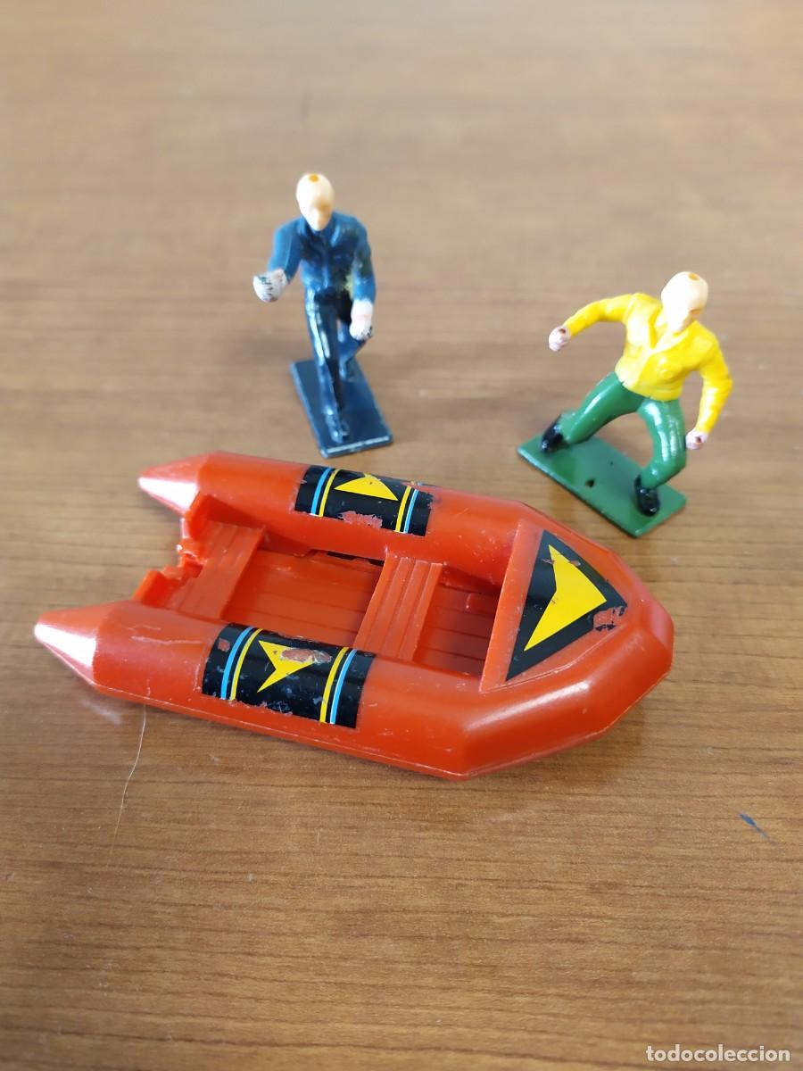 Figura S Pvc Guisval, Lancha-muñecos Coche Guisval
