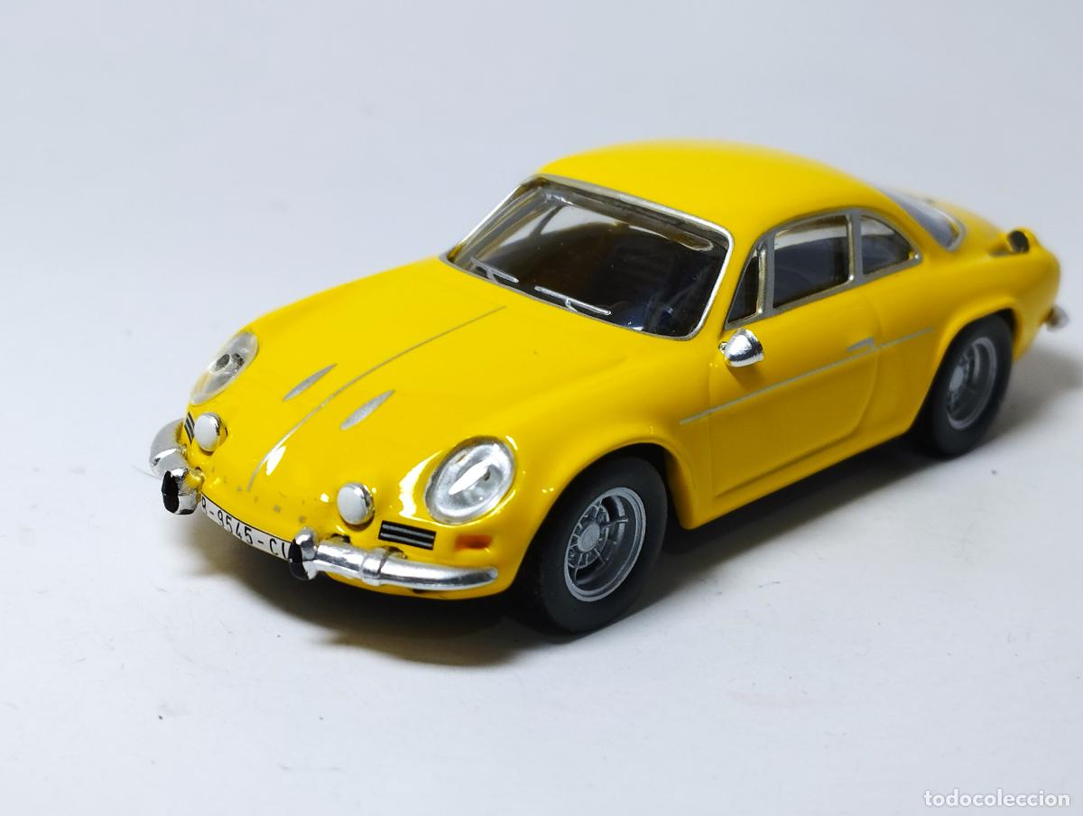Coches a escala: RENAULT ALPINE BERLINETTA DE IXO ALTAYA SALVAT ESCALA 1,43