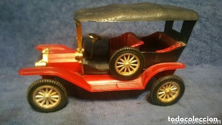 Coches a escala: Coche antiguo 1912 Coup&eacute; Ford T - Foto 1