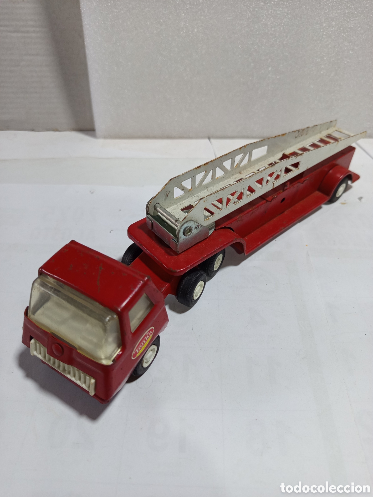Coches a escala: Cami&oacute;n de bomberos Tonka - Foto 1
