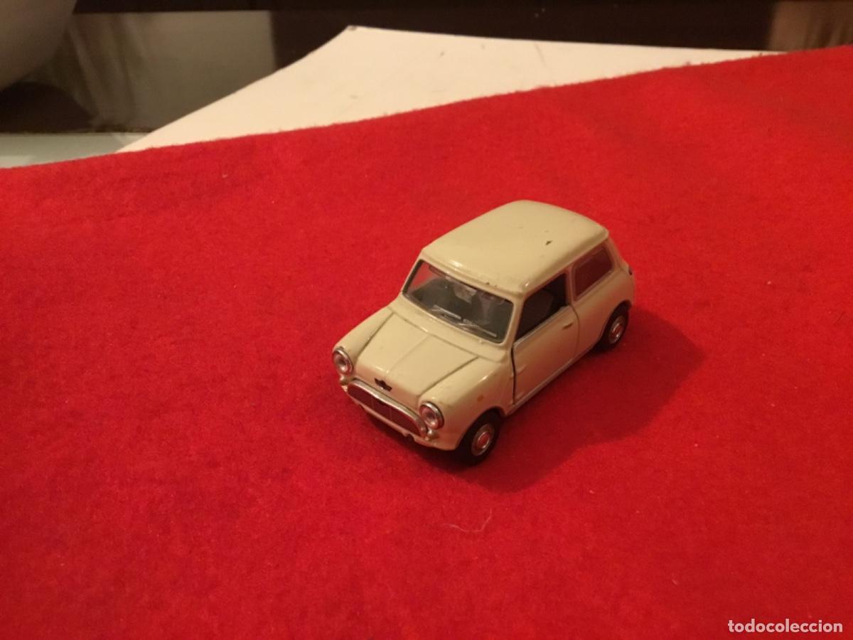 Coches a escala: Coche mini cooper met&aacute;lico - Foto 1
